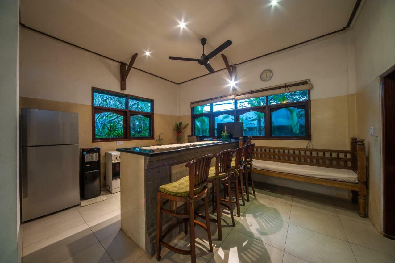 Villa Este Seminyak  Exterior photo